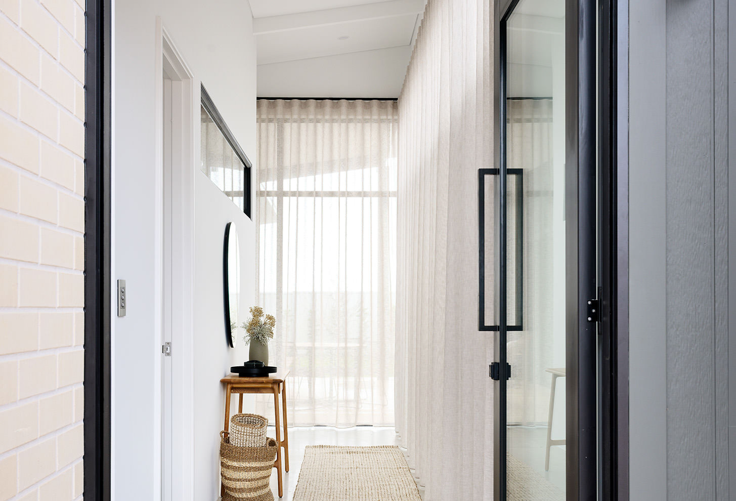 Carinya-Thermally-Broken-Hinged-Door